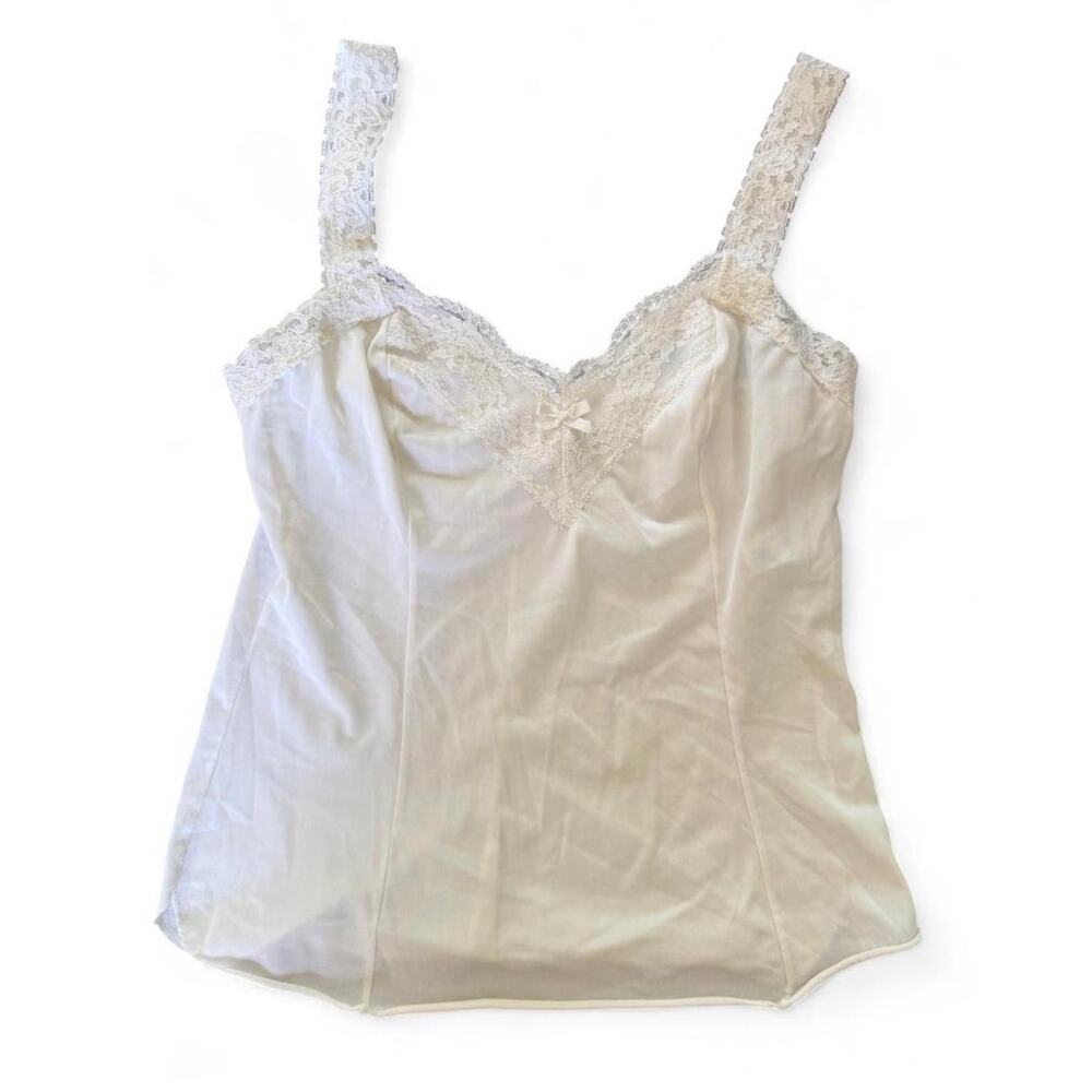 Vintage Olga Women’s Y2K Ivory Lace Trim Cami Top Coquette 90s Fairy Cottage S/M